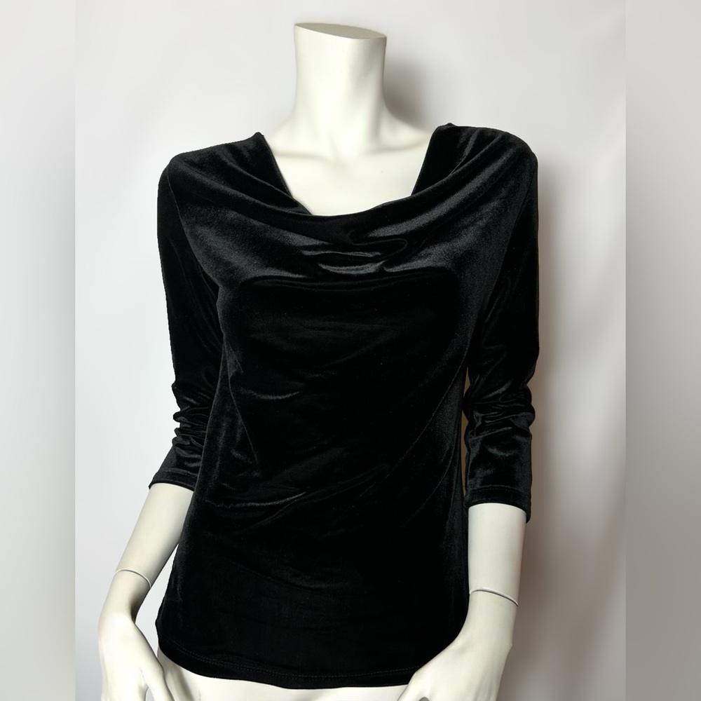 Jason Maxwell Elegant Black Velvet Top
